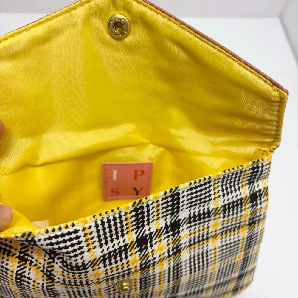 IPSY‎ Set of 3 Pouches/Make up/Cosmetic Bags Gold, Pink, Brown